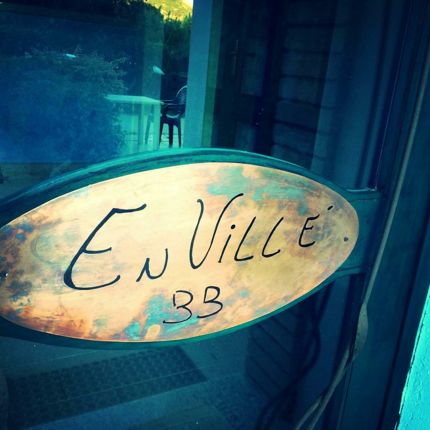 En Ville Bed And Breakfast Gonnesa Ngoại thất bức ảnh