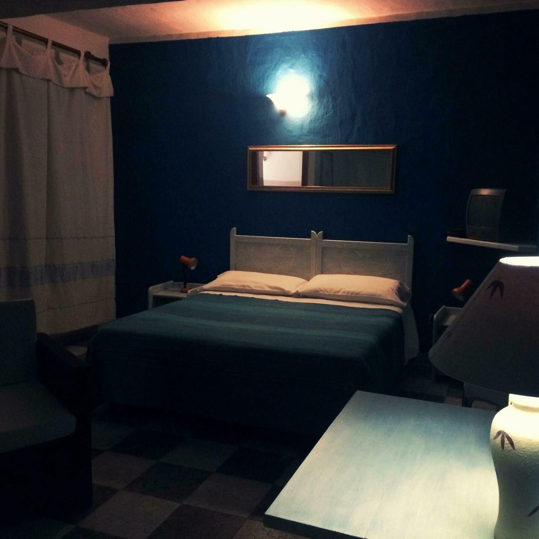 En Ville Bed And Breakfast Gonnesa Ngoại thất bức ảnh